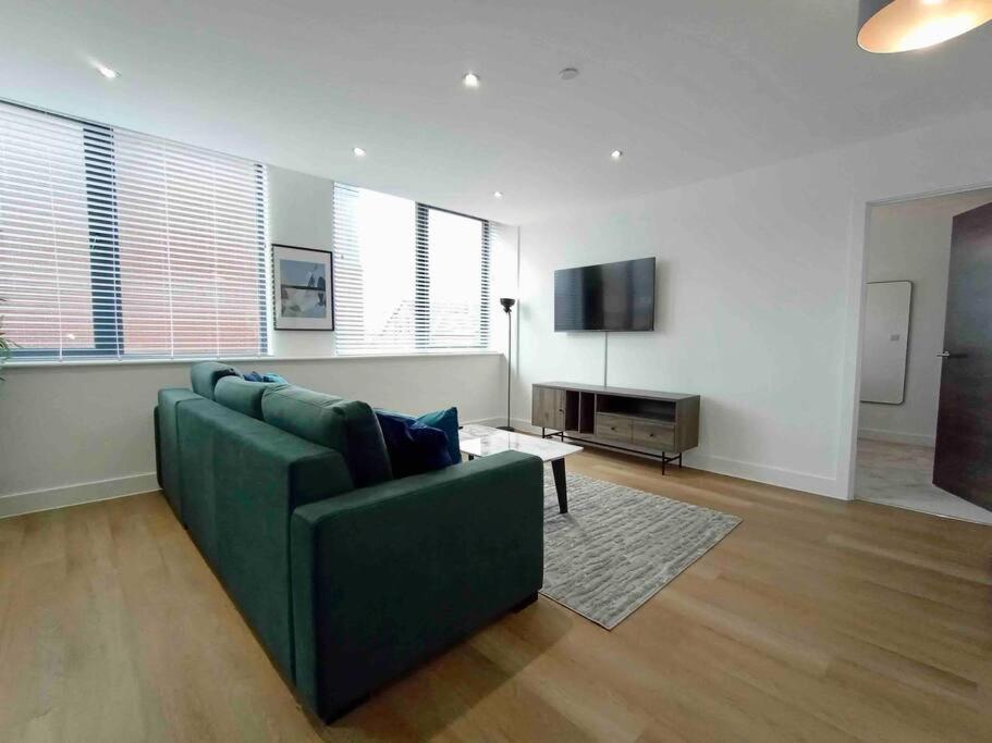Апартаменти Luxury 2 Bed 2 Bath Flat Near Old Trafford Манчестер Екстер'єр фото